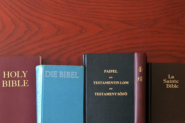 Nicht alle Bibelübersetzungen sind gleichwertig: Kirchenführer